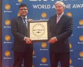 IndiGo-awarded-the-Best-Low-Cost-Airline-Award-in-Central-AsiaIndia-by-Skytrax-World-Airline-Awards-2017-Paris-large