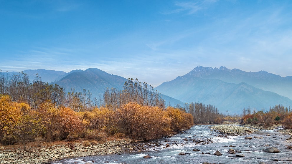 People took a ‘peak’ at the hills