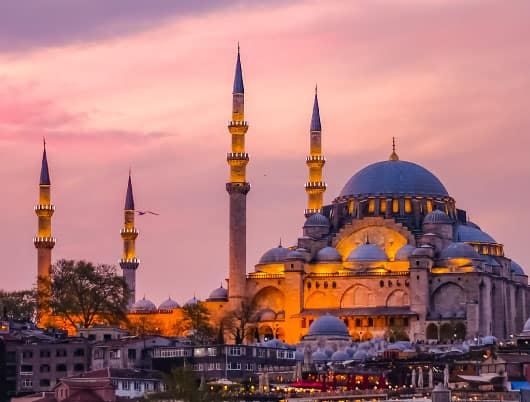 Top reasons that make Istanbul your next stop