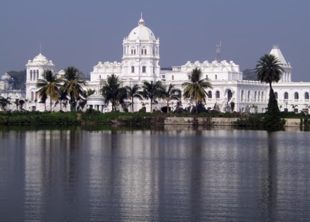 Ujjayanta Palace 