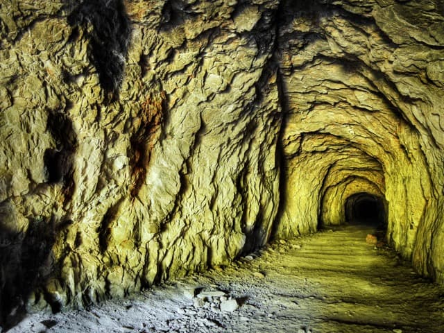 Maniharan tunnel