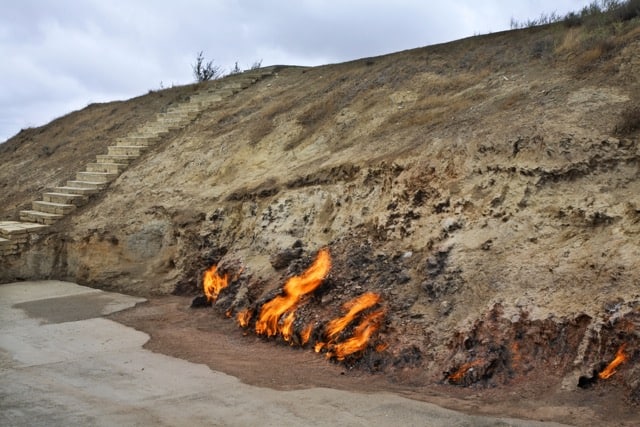 Yanar Dag (Burning Mountain) 