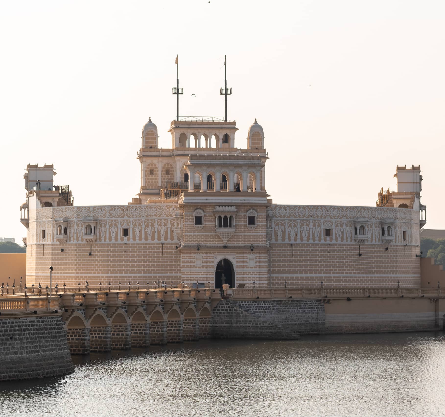 Lakhota Lake & Lakhota Palace